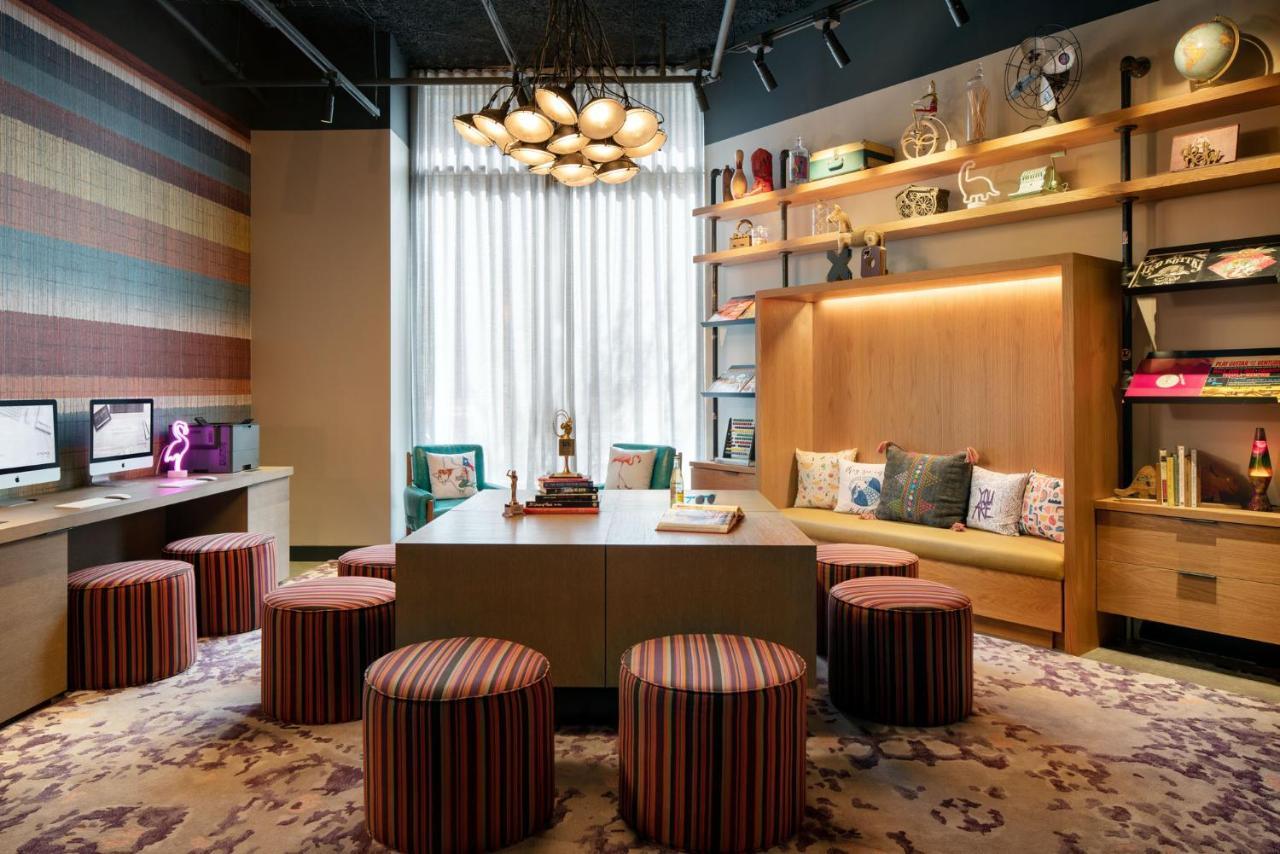 Moxy Austin - University Hotel Ngoại thất bức ảnh