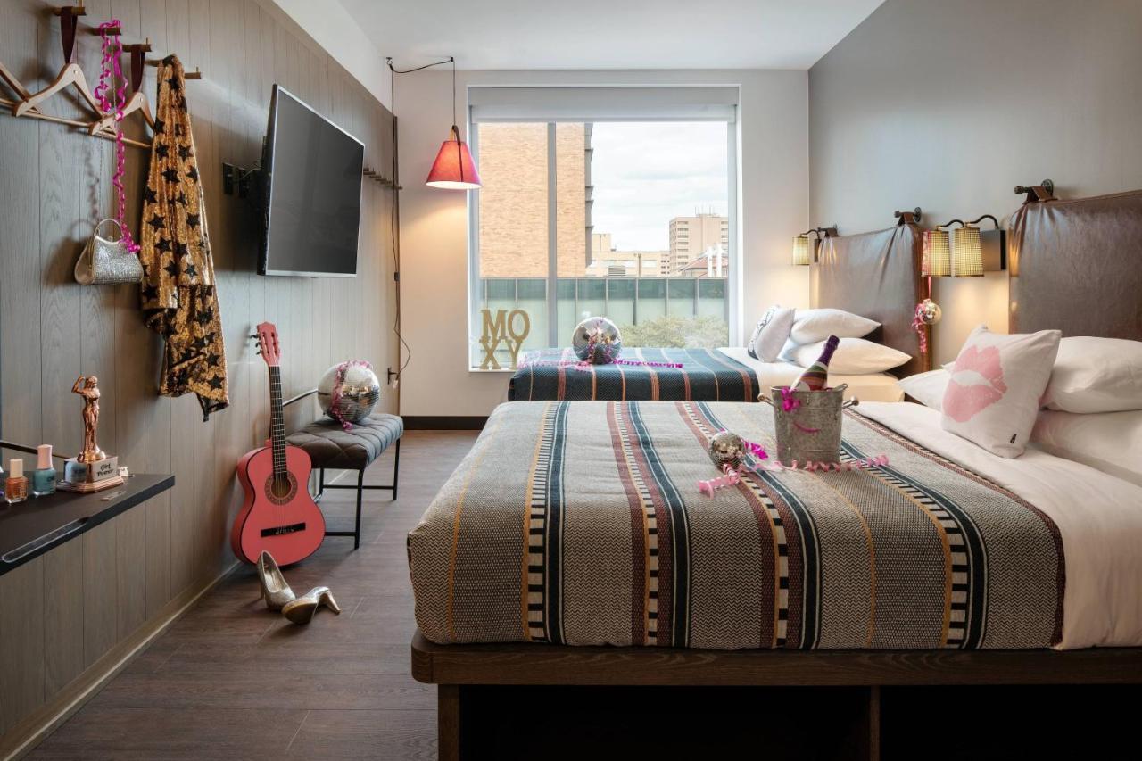 Moxy Austin - University Hotel Ngoại thất bức ảnh